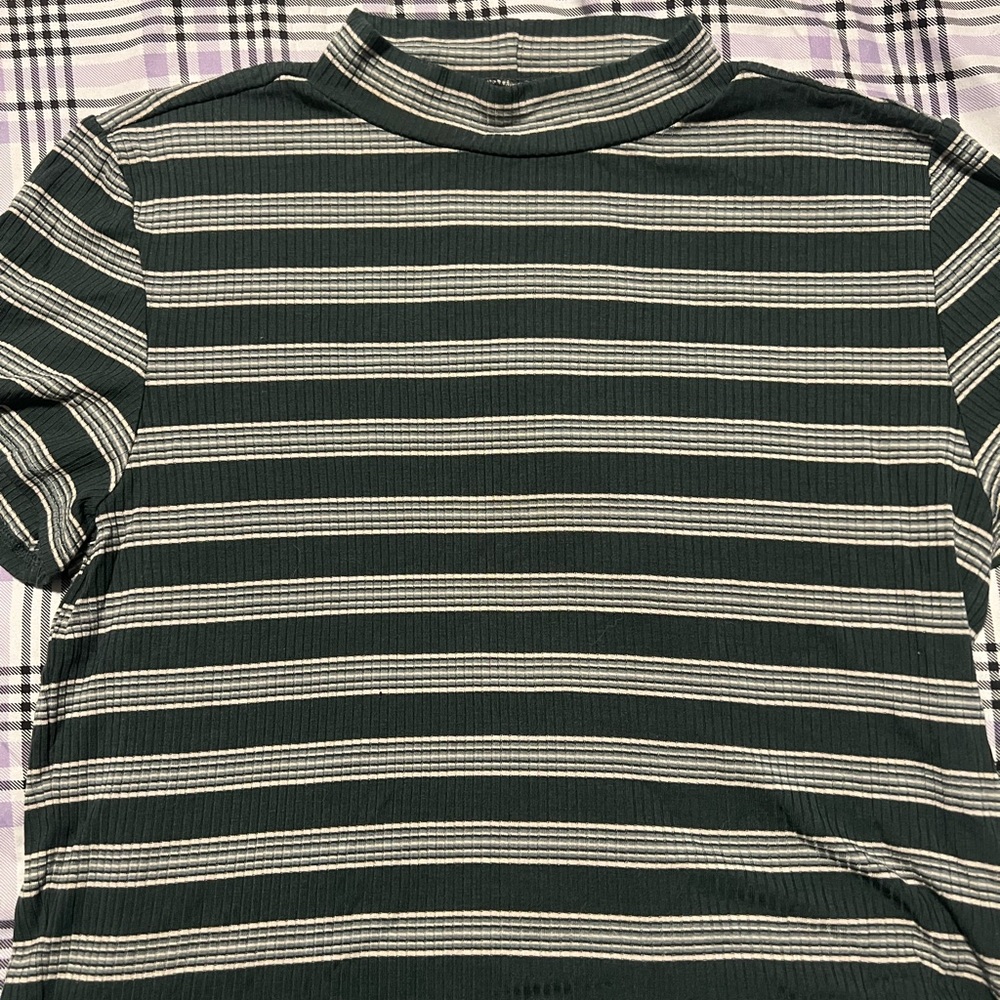 American Eagle Soft & Sexy Mock Turtleneck Tee